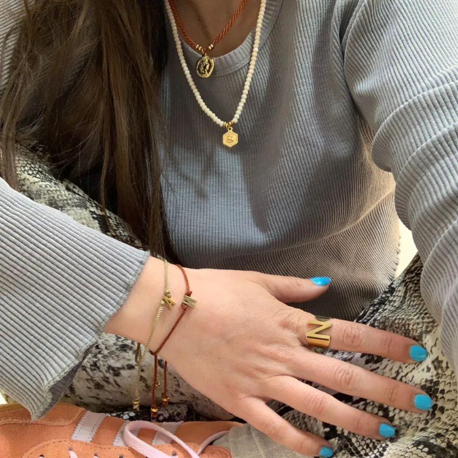Bracciale Letter Verde Acido in Acciaio Gold